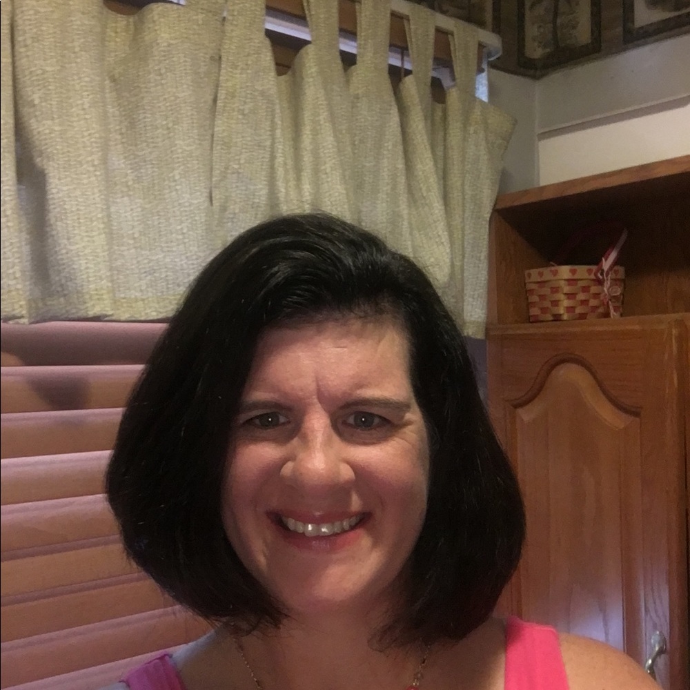 Meet your Posher, Anne